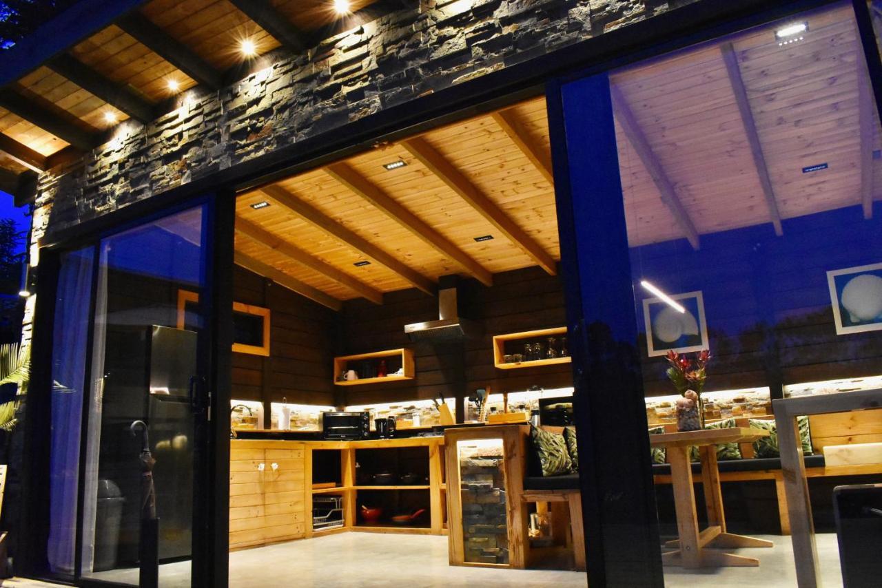 ---- Escapada De Lujo Para Dos ---- Casa Boutique Privada - Vistas Al Oceano - Parrilla Y Fogon En Quincho Privado - Insumos Desayuno - Tu Estadia Incluye Gratis 1 Sesion De Hidromasaje & Cromoterapia Bajo Las Estrellas En Jacuzzi Privado (Adults Onl Pichilemu Extérieur photo